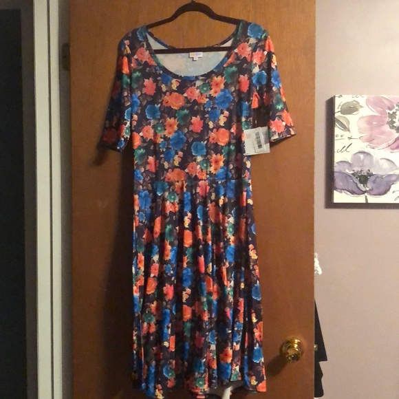 LuLaRoe Dresses & Skirts - Brand new lularoe Nicole xl LuLaRoe Dresses & Skirts - Brand new lularoe Nicole xl